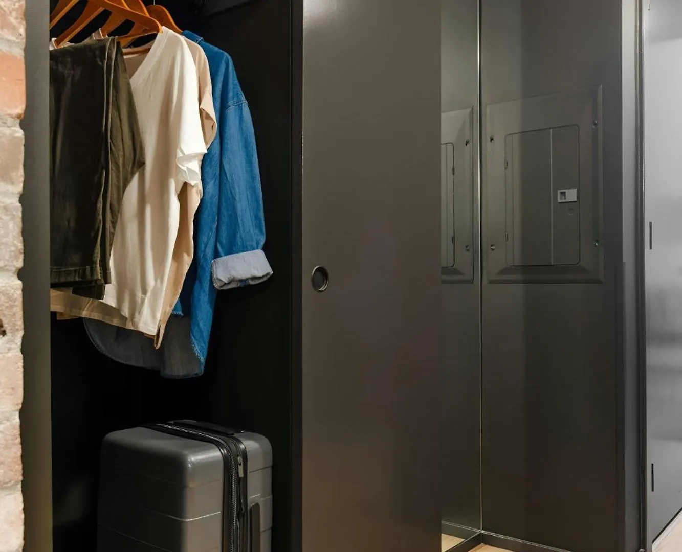 Hotel Sonder By Marriott Bonvoy Railspur Apartments Pioneer Square Seattle