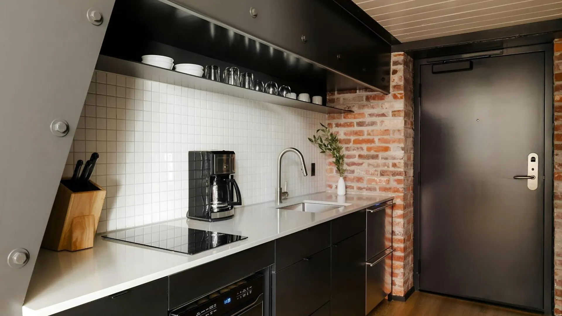 Sonder By Marriott Bonvoy Railspur Apartments Pioneer Square Seattle Hotel