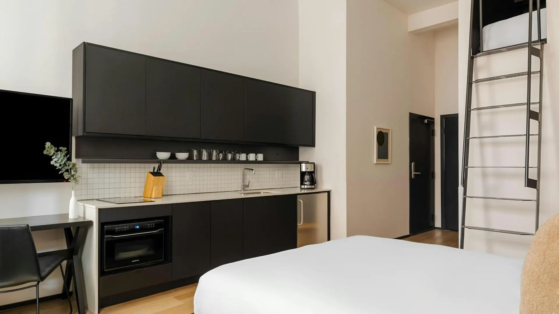 Sonder By Marriott Bonvoy Railspur Apartments Pioneer Square Seattle Hotel